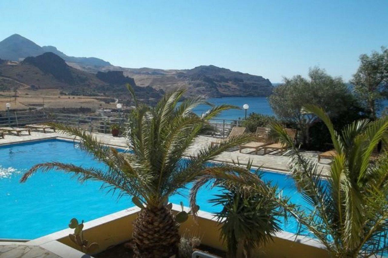 Damnoni Bay Hotel Exterior photo